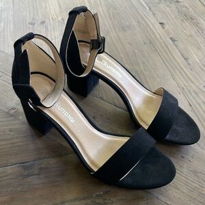 Chinese Laundry 6.5 black suede-like dress shoes- EUC - worn once